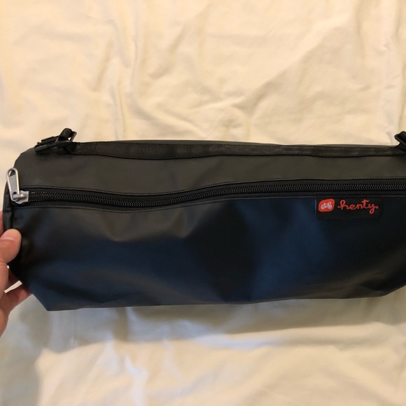 Henty Wingman Messenger garment bag - Picture 11 of 12